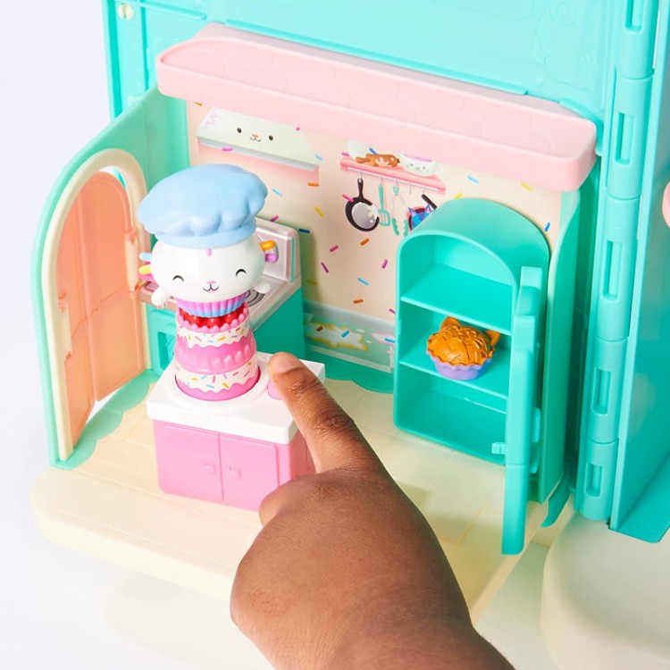 bakey-with-cakey-kitchen-gabbys-dollhouse.jpeg
