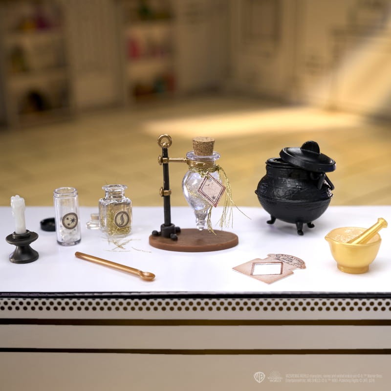MINIVERSE HARRY POTTER MAKE IT INI POTIONS MINI ELIKSIRY KULA Z NIESPODZIANKĄ (4).jpg