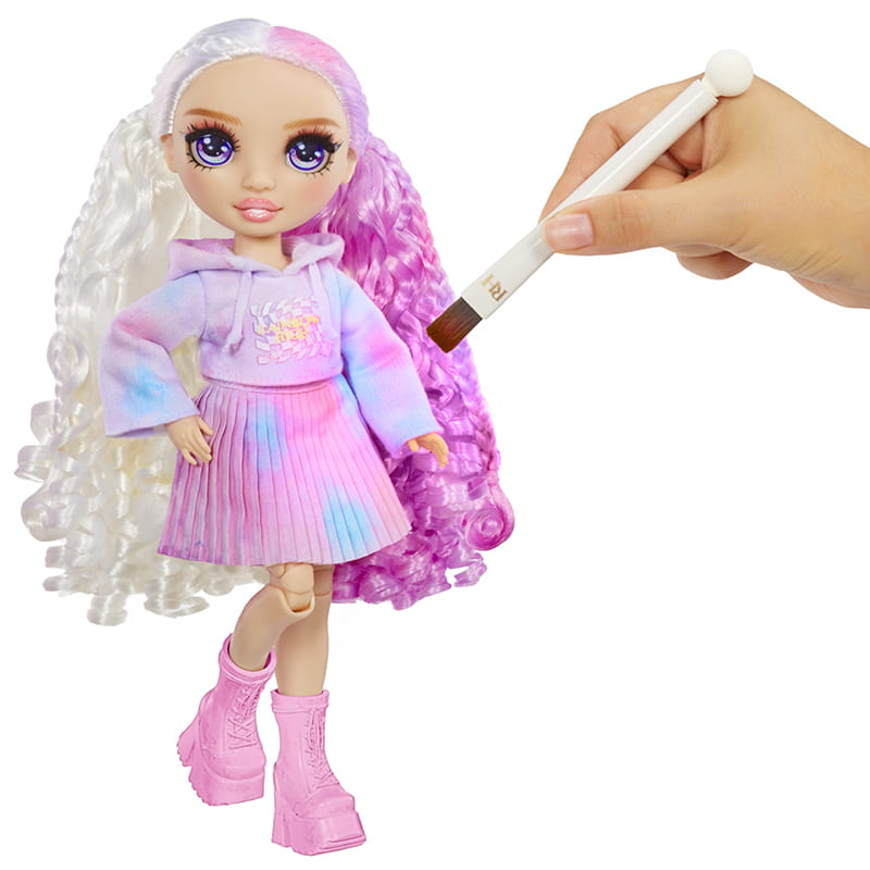 507598C3-Rainbow-High-and-Create-NEW-Theme-Dolls-brown-eyes.jpg
