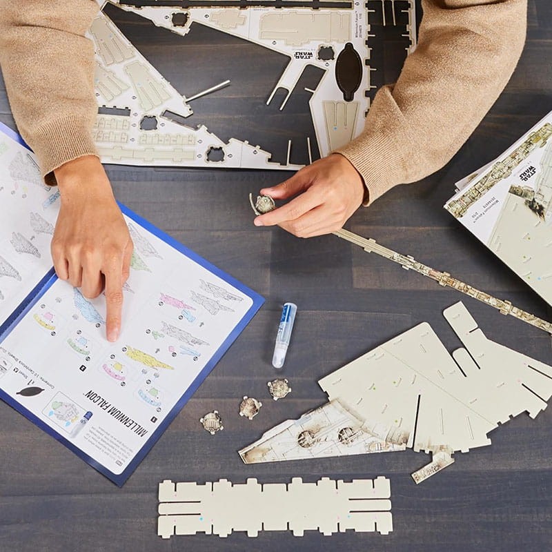4d-build-star-wars-223-psc-box-sokol-millenium.jpg