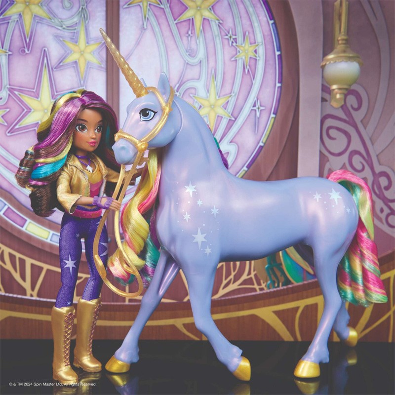 pol_pl_Unicorn-Academy-Zestaw-Sophia-Wildstar-dziewczyna-i-jednorozec-ze-swiatlem-akcesoria-37695_7_800.jpg