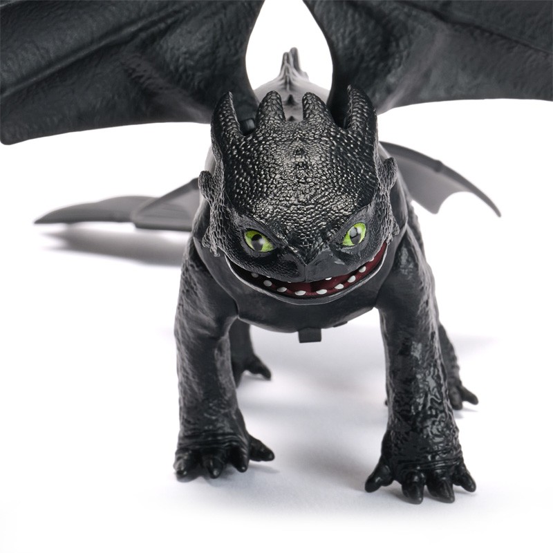 pol_pl_Jak-wytresowac-smoka-figurka-interaktywna-Szczerbatek-Toothless-z-dzwiekiem-30-cm-38710_9_800.jpg