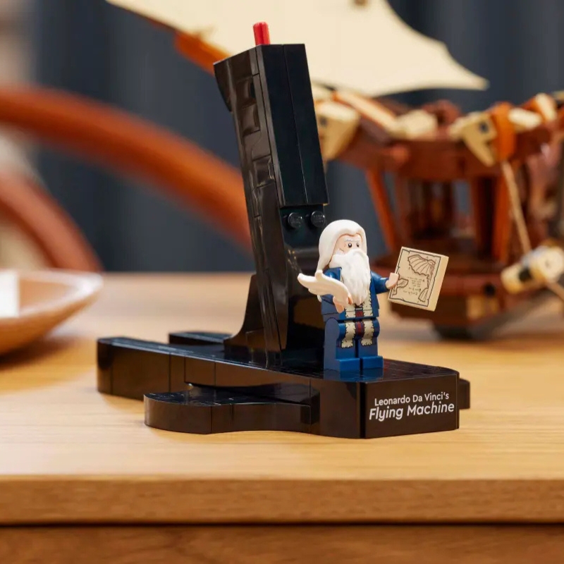 lego-icons-maszyna-latajaca-samolot-leonardo-da-vinci (3).jpg