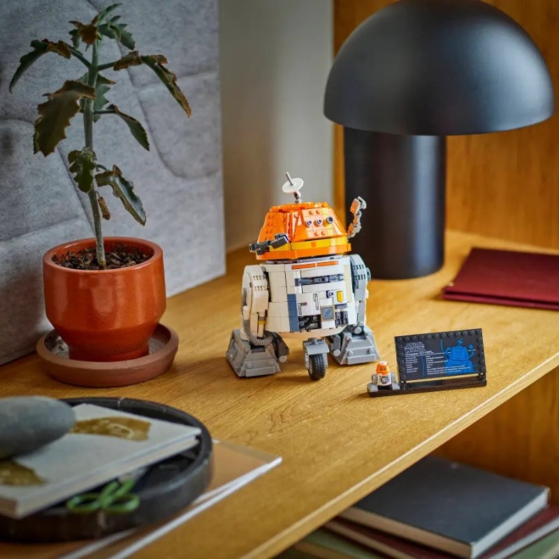 klocki-lego-disney-star-wars-gwiezdne-wojny-robot-Droid-astromechaniczny-Chopper-C1-10P (5).jpg