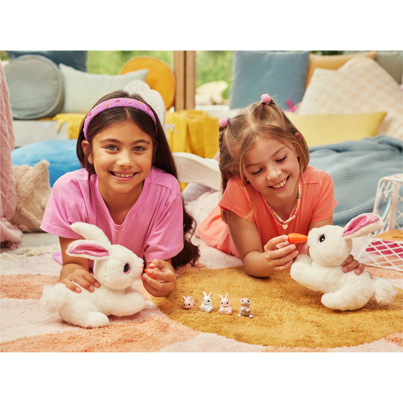 9554_PETS ALIVE_MAMA BUNNY_Lifestyle_01_800.jpg