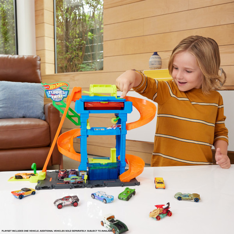 hot-wheels-tor-tunel-twist-zestaw-autko 5.jpg