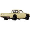 auto-autko-samochod-pojazd-kolekcjonerski-hot-wheels-datsun (5).jpg