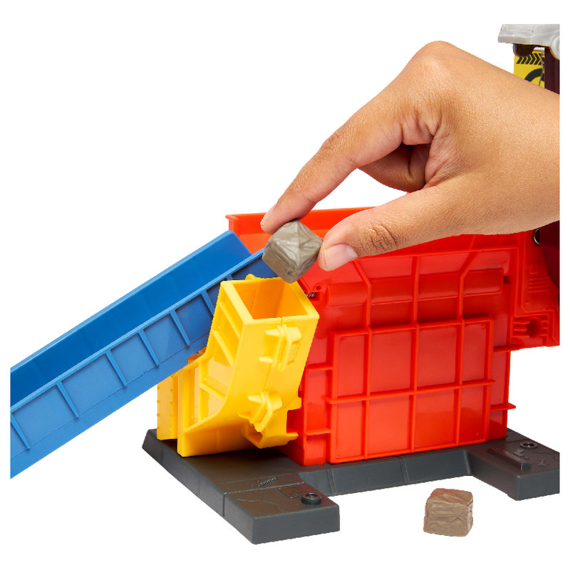 pol_pl_Matchbox-The-Movie-Zgniatarka-Smalleya-zestaw-z-samochodem-i-funkcja-zgniatania-42438_1.jpg