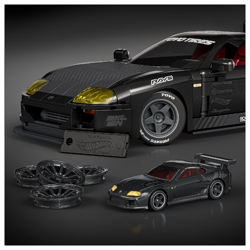 pol_pl_Hot-Wheels-Brick-Shop-zestaw-klocki-94-Toyota-Supra-MKIV-824-elementy-42469_1.jpg