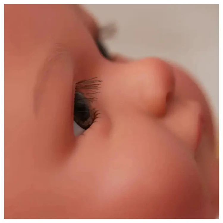 baby-born-real-baby-doll-girl-mittlere-haut-realistische-puppe-fuer-rollenspiele (4).jpg