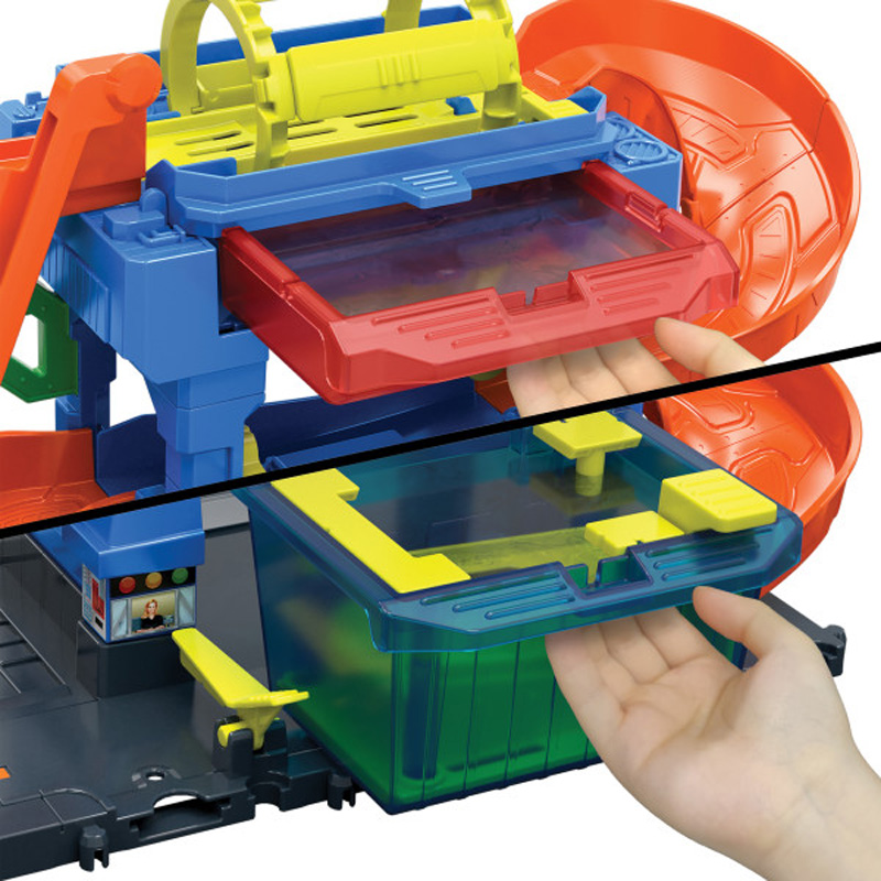 Hot Wheels City Zestaw Torów Myjnia Odjazdowe Zakręty 3+ 