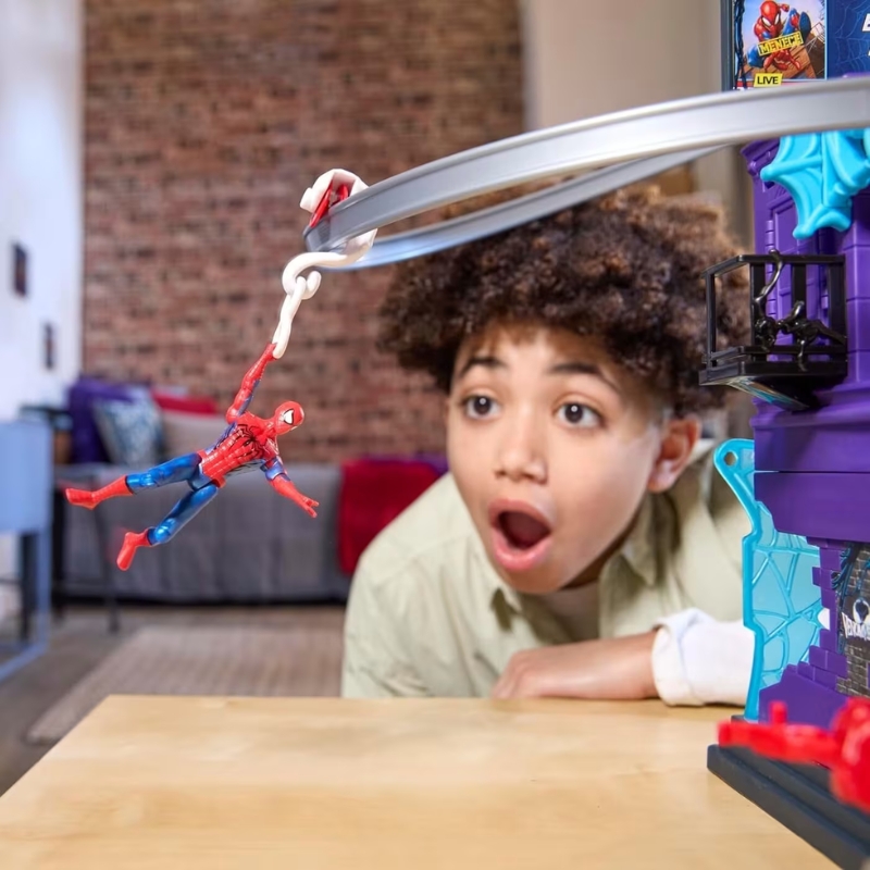 Hasbro Marvel Spider-Man Zestaw Venom Versus Web City + Figurka Spider-Mana