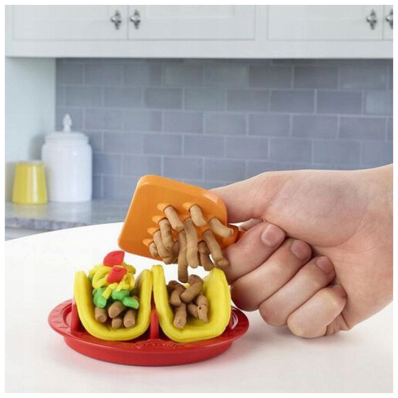 Play-Doh Kitchen Creations Ciastolina Masa Plastyczna Seria Kuchenna Zestaw Taco Tortille Akcesoria 3+